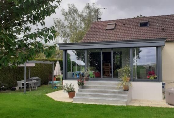 Réalisation d'une véranda Gustave Rideau à Pithiviers-Le-Vieil pour Pascal et Dominique