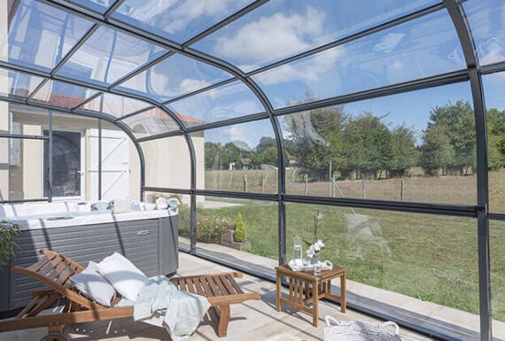 Réalisation d'un abri de terrasse Gustave Rideau à Saint-Romain pour Laurent et Laurence