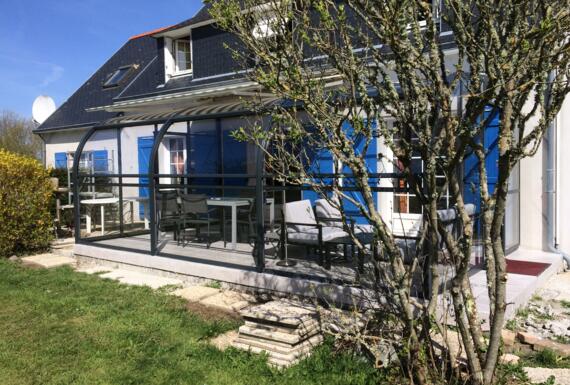Réalisation d'un abri de terrasse Gustave Rideau en pour Gilles