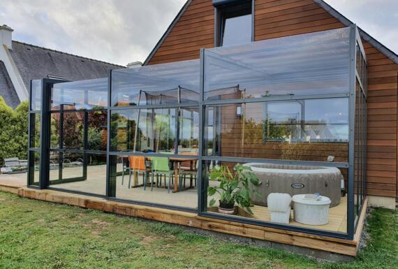 Réalisation d'un abri de terrasse Gustave Rideau à Plougastel-Daoulas pour Sébastien