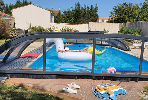 Réalisation d'un abri de piscine Gustave Rideau à Touget pour Jean