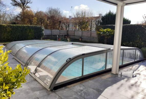Réalisation d'un abri de piscine Gustave Rideau à La Ferriere pour Christophe Magali