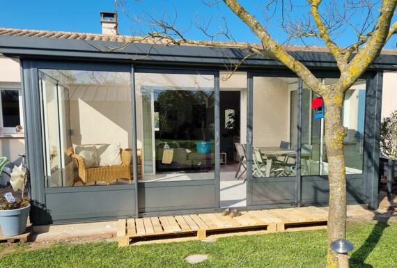 Réalisation d'une véranda Gustave Rideau à Saint-Pierre-La-Noue pour Julie