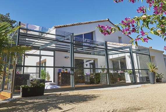Réalisation d'un abri de terrasse Gustave Rideau à La-Tranche-sur-Mer pour Philippe