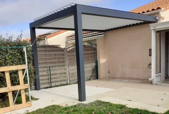 Réalisation d'une pergola Gustave Rideau à La Roche-sur-Yon pour Carole