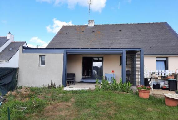 Réalisation d'une pergola Gustave Rideau à Saint-Malo-de-Guersac pour Jean-Yvon