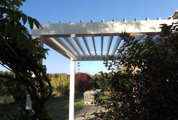 Réalisation d'une pergola Gustave Rideau à Sainte-Foy-D’aigrefeuille pour Alain