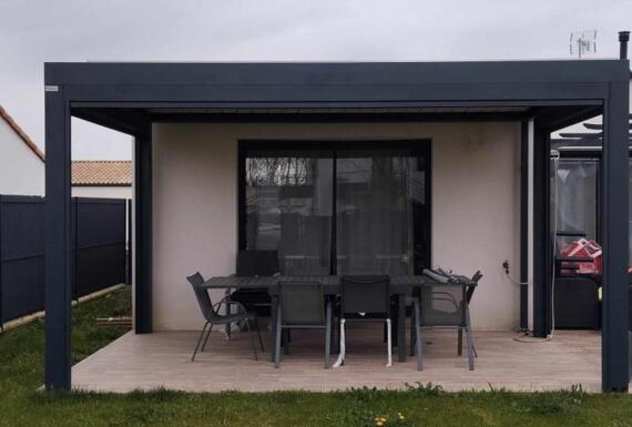 Réalisation d'une pergola Gustave Rideau à Dompierre-sur-Yon pour Alexandre