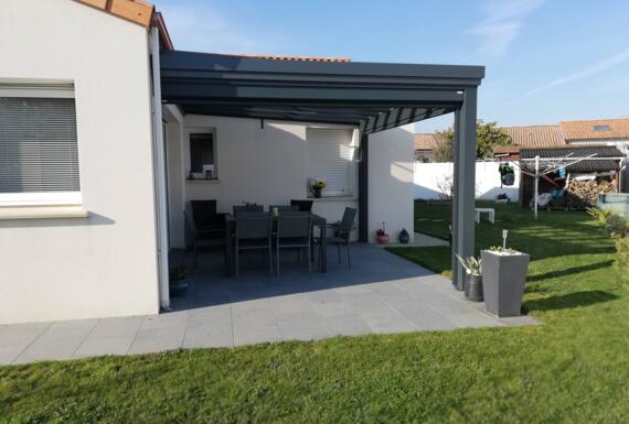 Réalisation d'une pergola Gustave Rideau à La Seguiniere pour Philippe