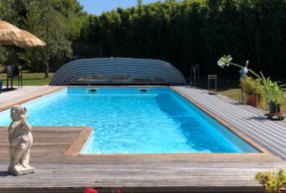 Réalisation d'un abri de piscine Gustave Rideau à Rives-du-Loir-En-Anjou pour Guy