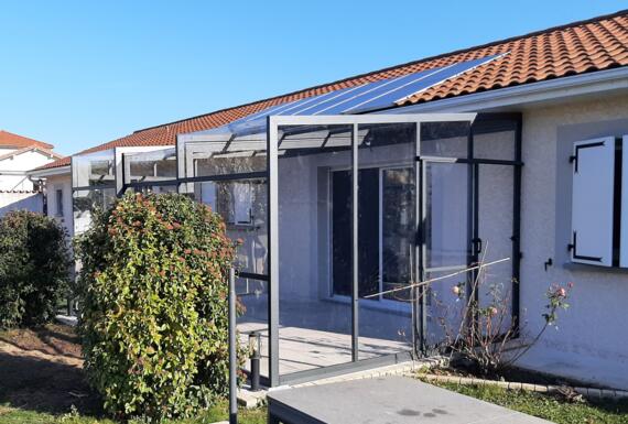 Réalisation d'un abri de terrasse Gustave Rideau à Four pour Laurent
