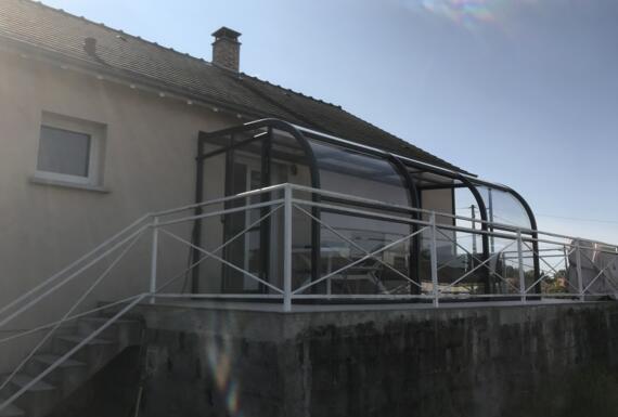 Réalisation d'un abri de terrasse Gustave Rideau à Pont-Sainte-Marie pour Jean-Marie