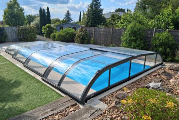 Réalisation d'un abri de piscine Gustave Rideau à Saint-Melaine-sur-Aubance pour Michel