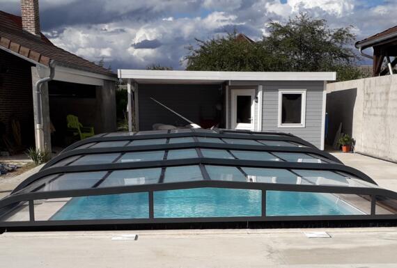 Réalisation d'un abri de piscine Gustave Rideau à Chamblanc pour Pascal