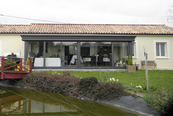 Réalisation d'une véranda Gustave Rideau à Barret pour Philippe