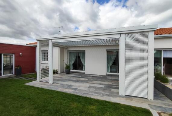 Réalisation d'une pergola Gustave Rideau au Longeron pour Jean-Michel