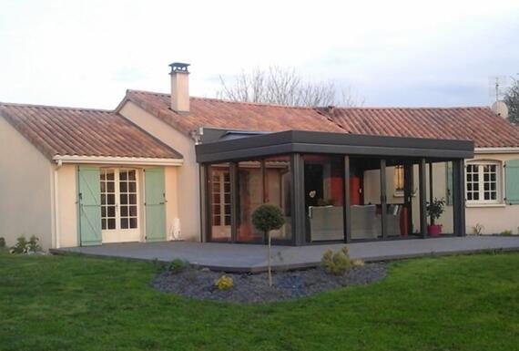 Réalisation d'une véranda Gustave Rideau à Montmorillon pour Sébastien et Valérie