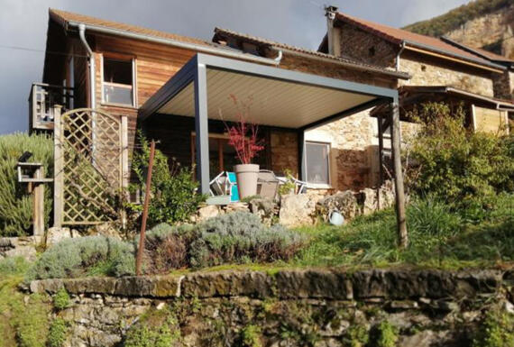 Réalisation d'une pergola Gustave Rideau à Villebois pour Yves