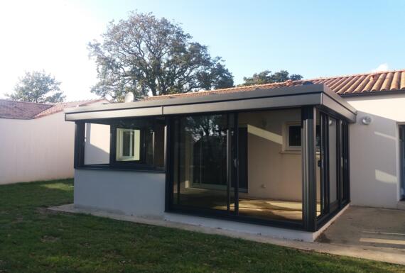 Réalisation d'une véranda Gustave Rideau à La Roche-sur-Yon pour Nathalie