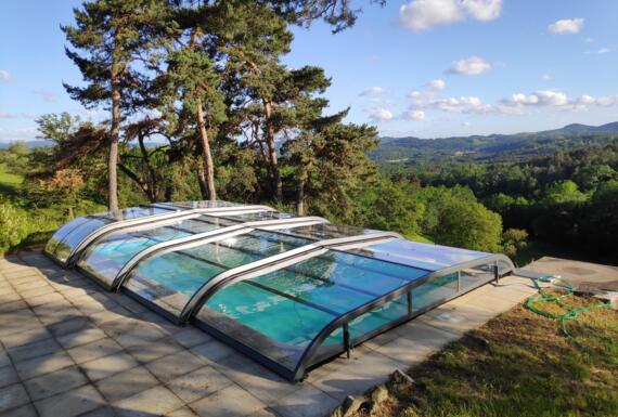 Réalisation d'un abri de piscine Gustave Rideau à Estandeuil pour Mathieu