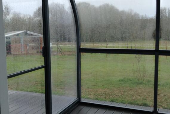 Réalisation d'un abri de terrasse Gustave Rideau à Beignon pour joelle