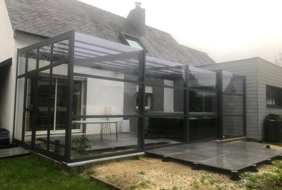 Réalisation d'un abri de terrasse Gustave Rideau à Plougastel-Daoulas pour Eric