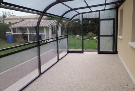 Réalisation d'un abri de terrasse Gustave Rideau à Galgon pour Dominique