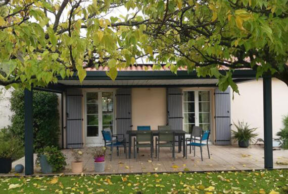 Réalisation d'une pergola Gustave Rideau à Villefagnan pour Jean Michel