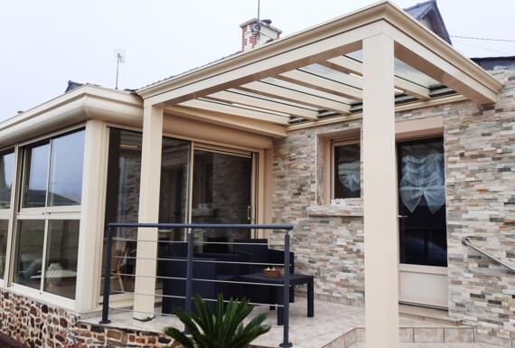 Réalisation d'une pergola Gustave Rideau à Saint-Nicolas-de-Redon pour Jean et Maryline