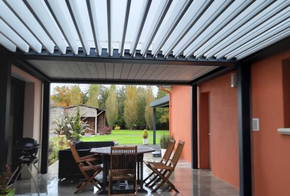 Réalisation d'une pergola Gustave Rideau à Isse pour Maryvonne