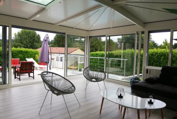 Réalisation d'une véranda Gustave Rideau à Saint-Germain-du-Salembre pour Carine