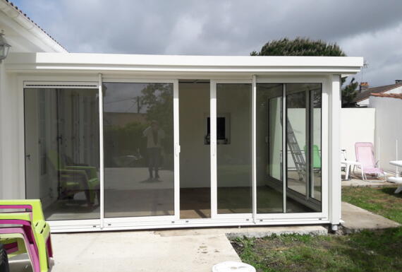 Réalisation d'une véranda Gustave Rideau à Tonnay-Charente pour Evelyne