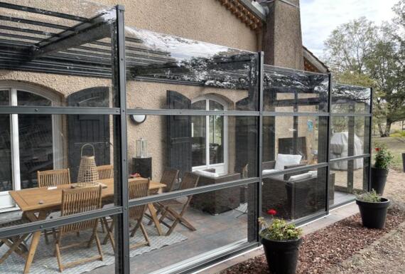 Réalisation d'un abri de terrasse Gustave Rideau à Lentilly pour Hervé