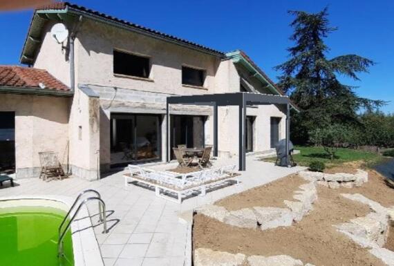 Réalisation d'une pergola Gustave Rideau à Brignais pour Jerôme