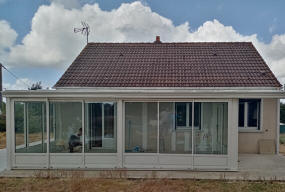 Réalisation d'une véranda Gustave Rideau à Mareuil-sur-Cher pour Claude et Ghislaine