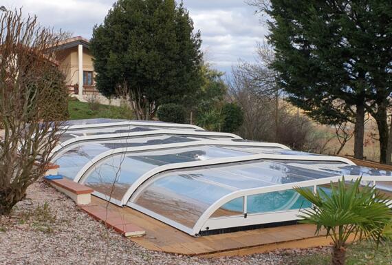 Réalisation d'un abri de piscine Gustave Rideau à Maumusson pour Gilles