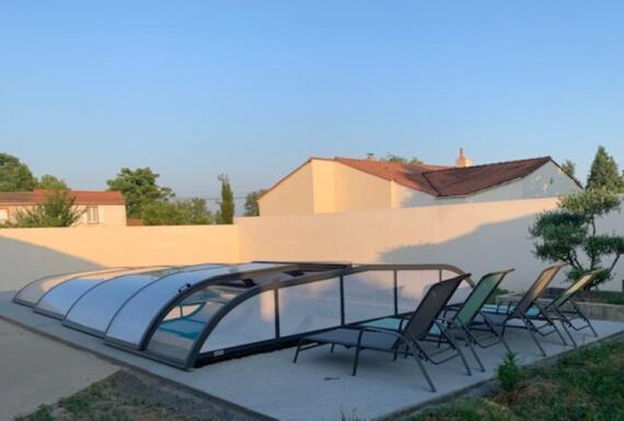 Réalisation d'un abri de piscine Gustave Rideau à Saint-Philbert-de-Bouaine pour Benjamin